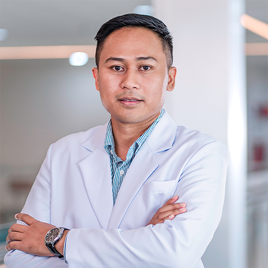 dr. Anak Agung Gde Duta Maha Putra, Sp.OT, FICS